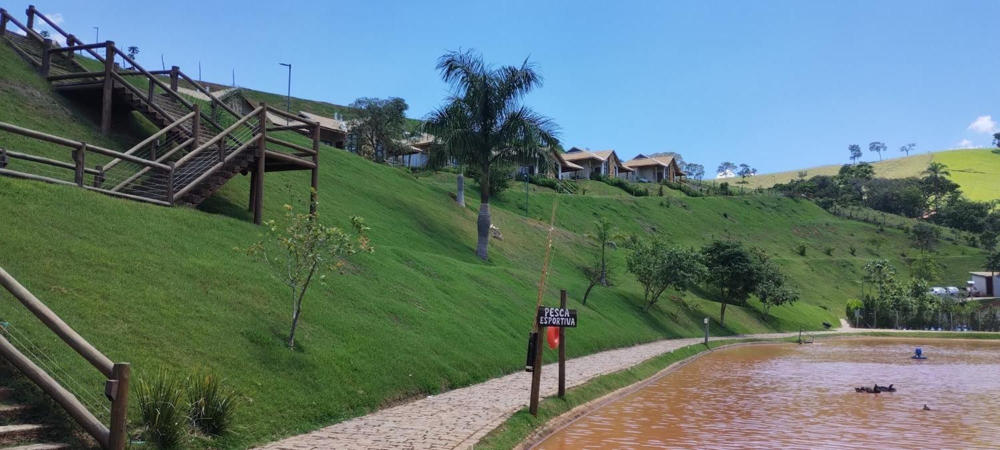 Hotel Chales Capitanias Aguas de Lindoia Luaran gambar